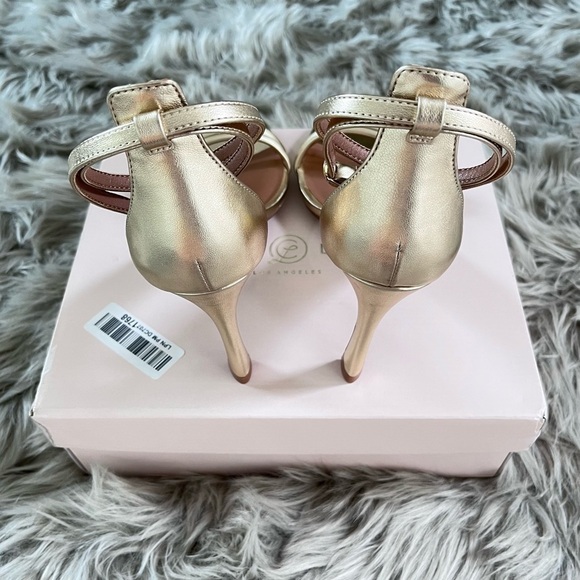 NIB Chinese Laundry Jasmine Ankle Strap Dress Sandal in Gold Women’s Size‎ 8.5 - Picture 4 of 7